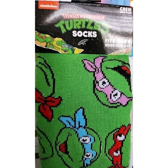 Teenage Mutant Ninja Turtles Crew Socks Size 6-12 Nickelodeon Green - Picture 2 of 3
